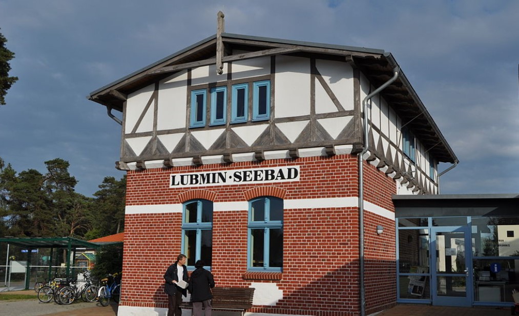 Ehem. Bahnhofsgebäude Lubmin Seebad – Lubmin 17509