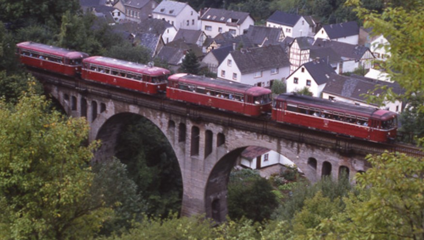 Eifelbahn Verkehrsgesellschaft mbH (EIU) – Linz am Rhein 53545