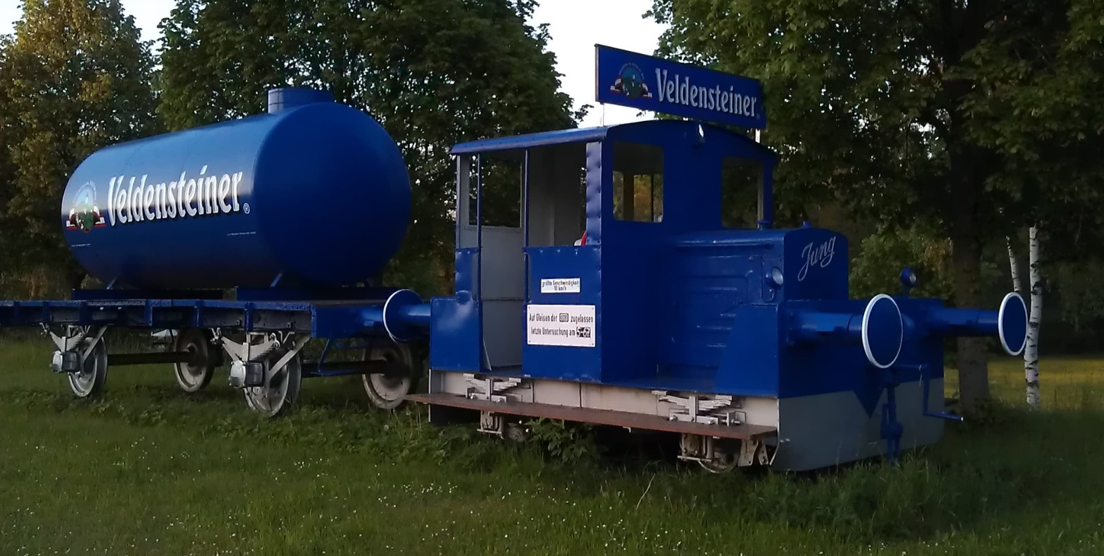 Denkmal Rangierlok und Kesselwagen Veldensteiner Bier – Neuhaus an der Pegnitz 91284