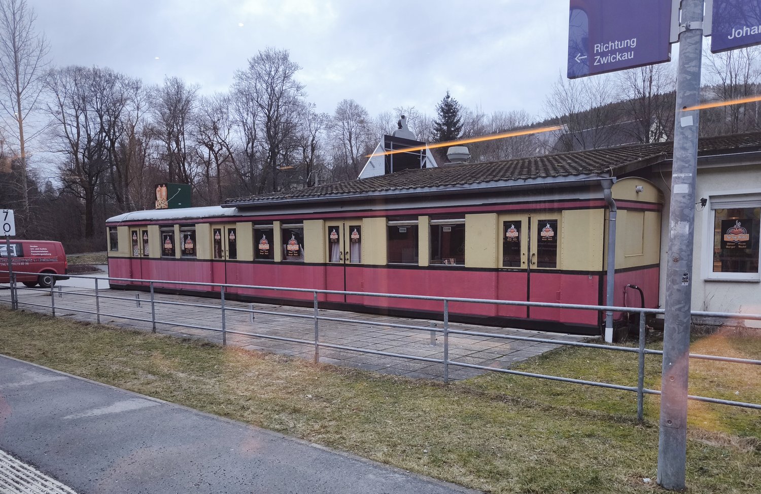 Berliner S-Bahn-Wagen Restaurant Tipp Topp Döner & Pizza Breitenbrunn 08359