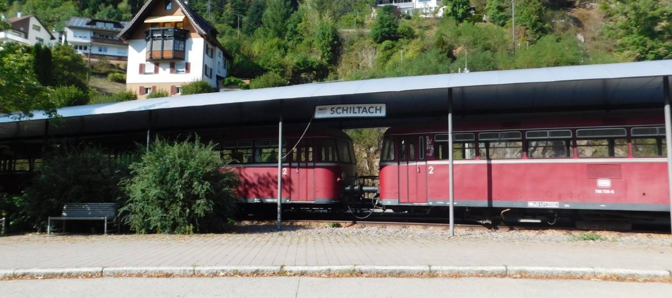 Denkmal Schienenbus VT 98 9726 – Schiltach 77761