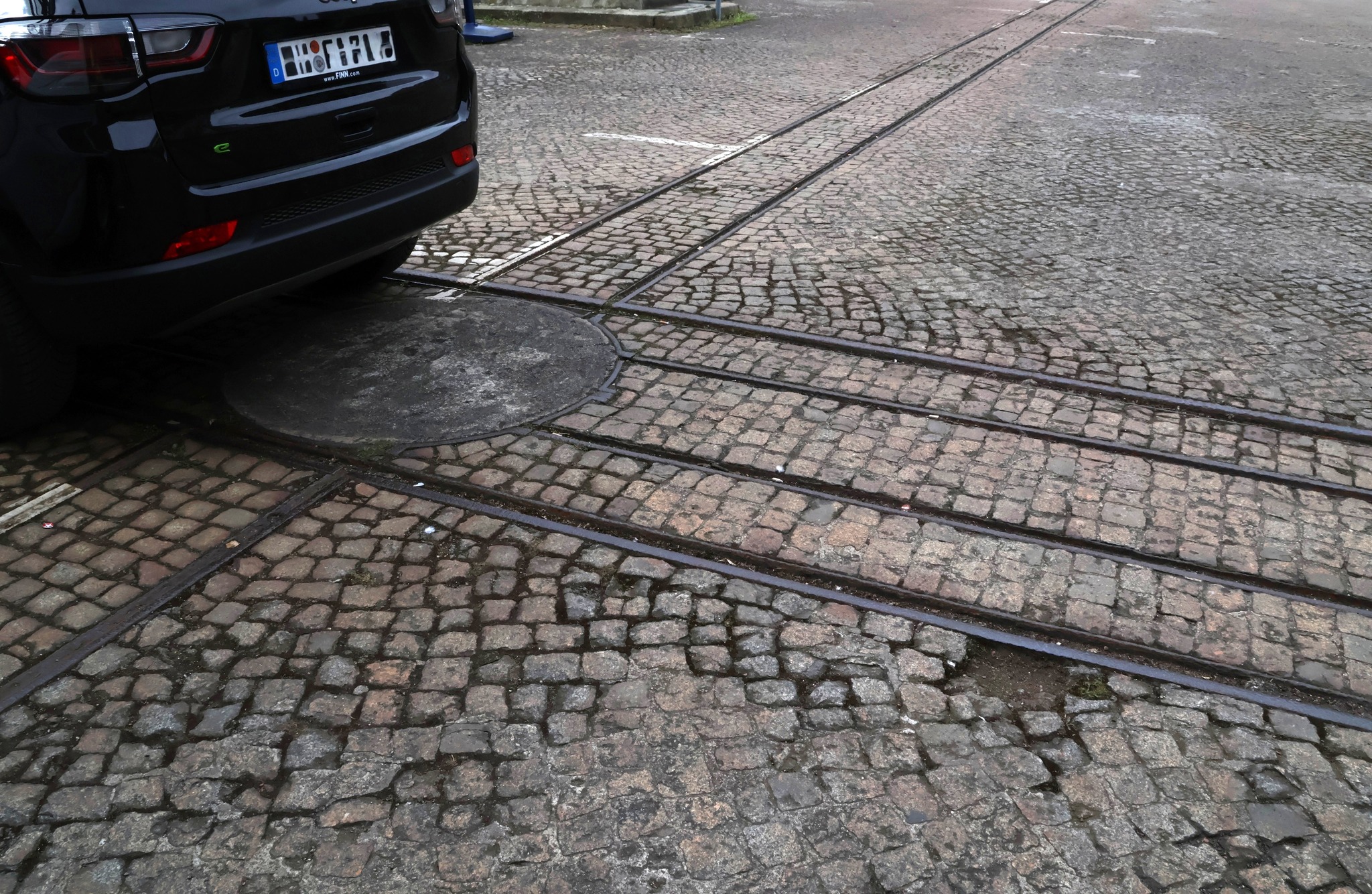Gleisreste Normalspur und Feldbahn ehemals AEG Kleinmotorenfabrik Berlin 13355