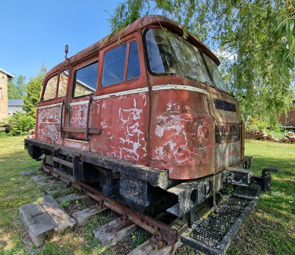 Tagebauei Robur auf SKL-Gestell Exponat – Muldestausee 06774
